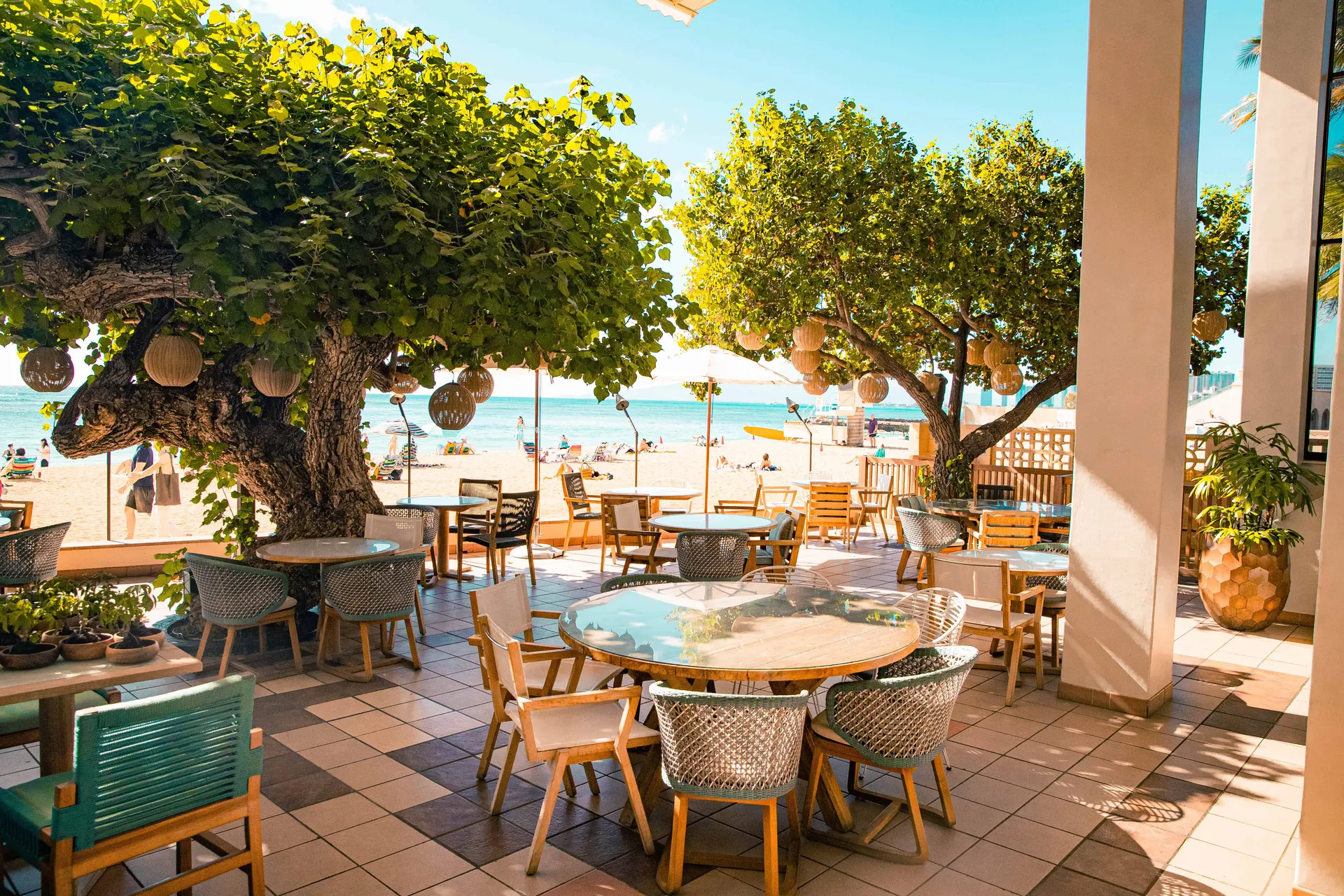 Kaimana Beach Hotel photo 2