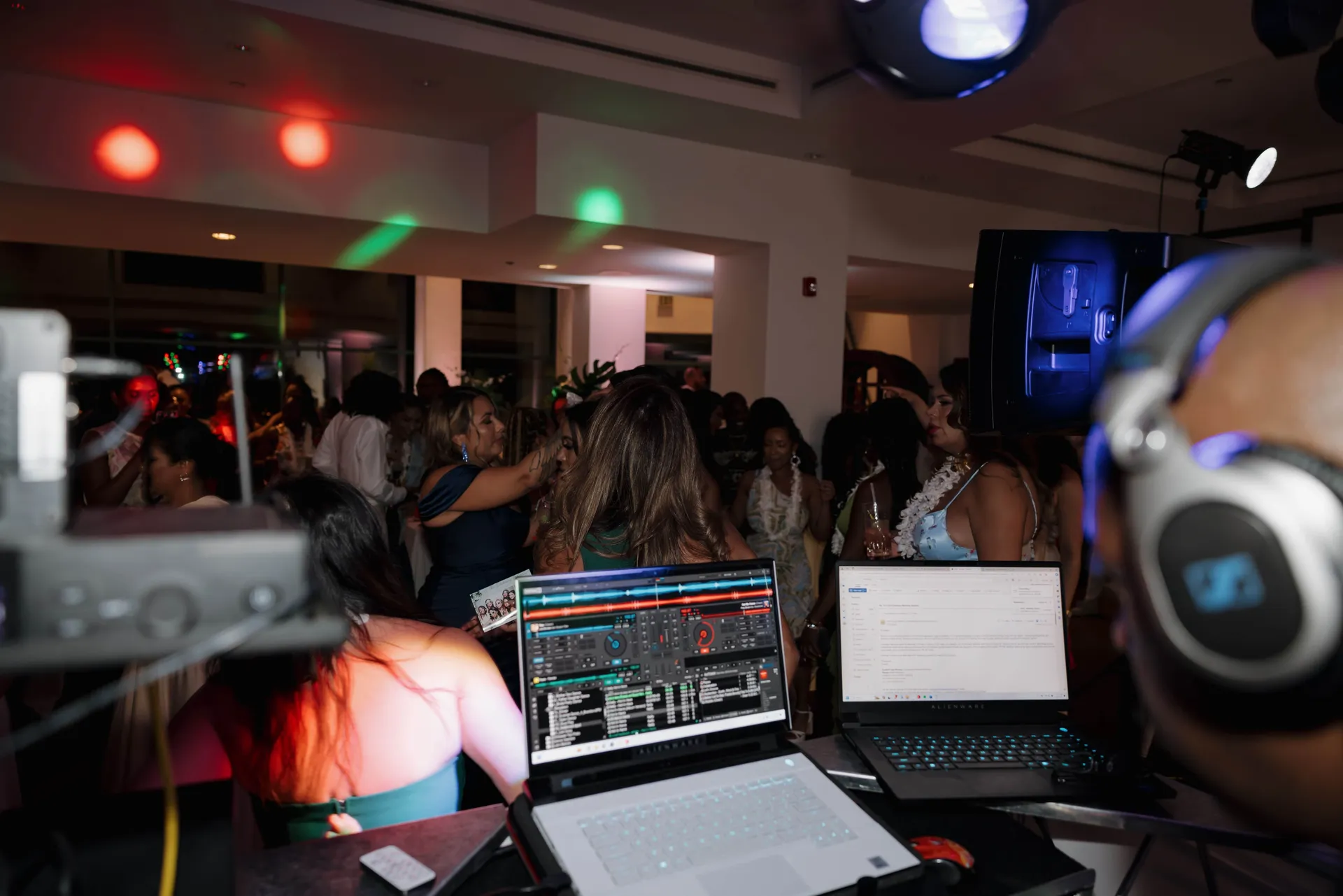 DJ D-LYTE photo 2